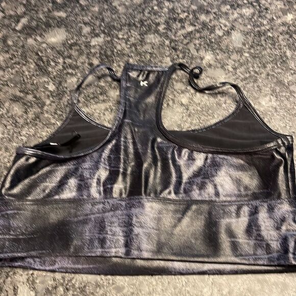 Koral Norah Infinity Sports Bra in Navy Caiman BNWT - Picture 5 of 6